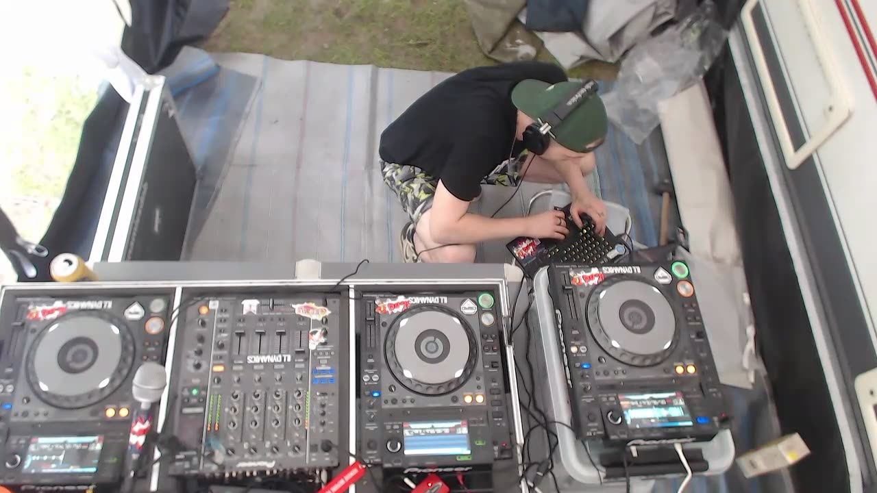 SkankOut#Sessions is live!