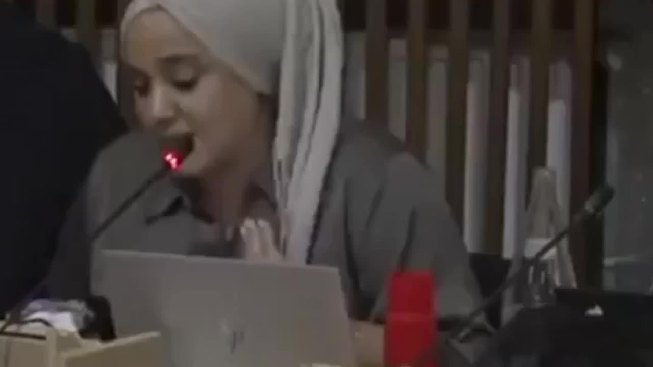 Saliha Raiss, a politician from Molenbeek, wants a Europe without Europeans: