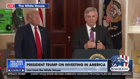 LARRY CULP AT THE WHITE HOUSE