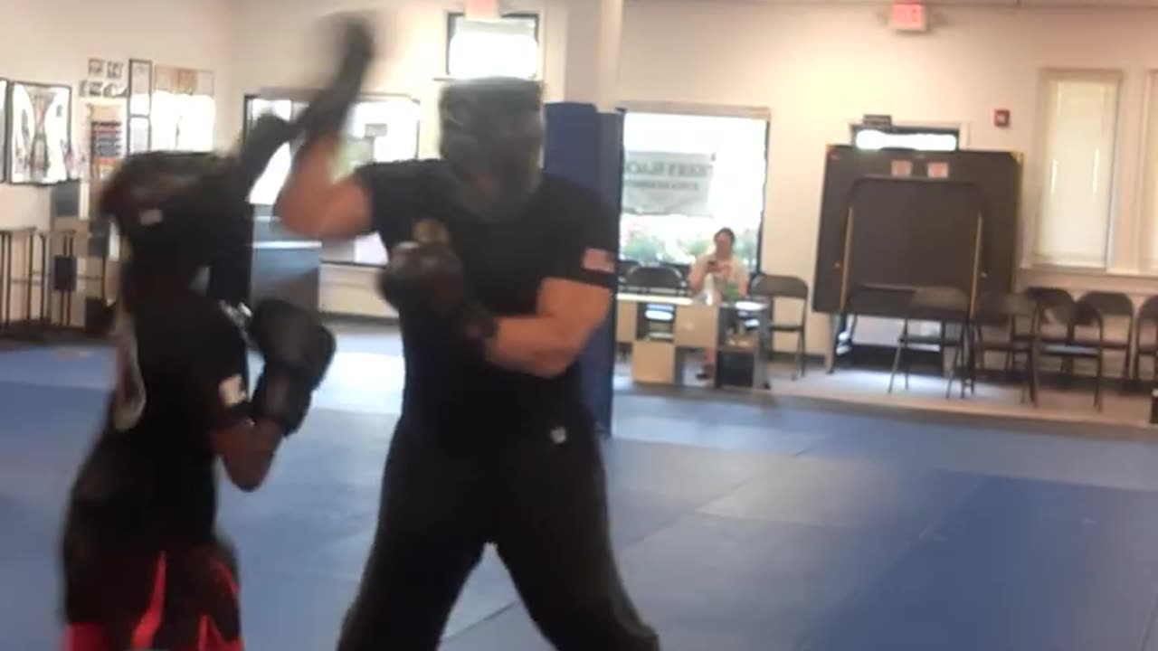 Kickboxing Light Sparring