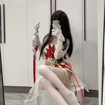 Daily Beauty EP 102 | Sensual Pale Blue Gown Lithe Posing