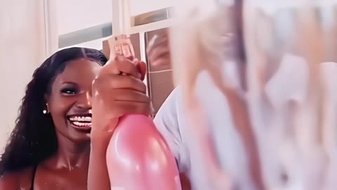 @CHRISTINENAMPEERA