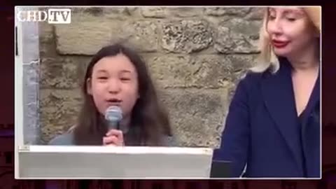 Girl destroys the concept of 15 Minute Cities in less than 3 minutes.