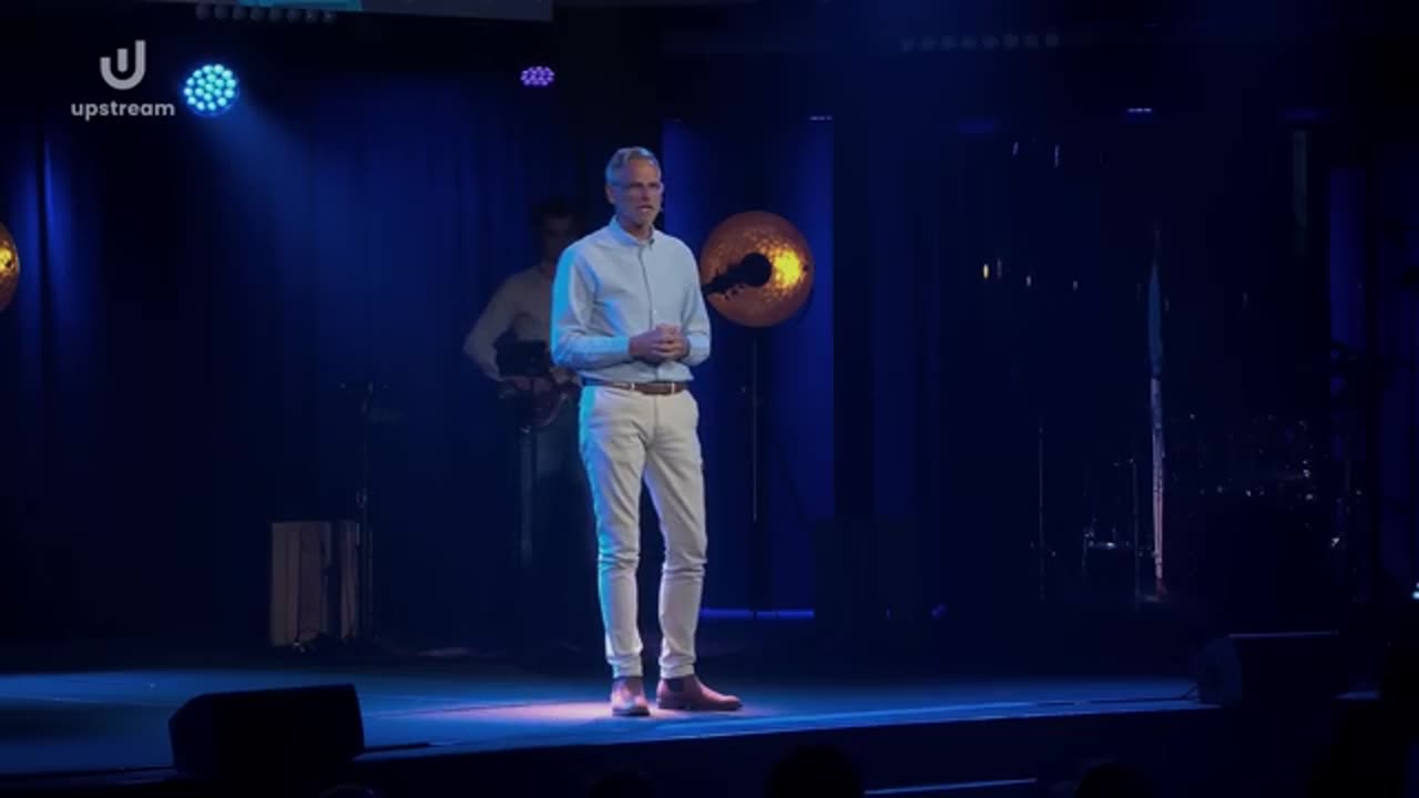 Peter van der Weerd - Upstream - Je verleden loslaten