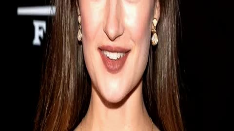 Walking Dead Star Kelley Macks Life Off Camera as