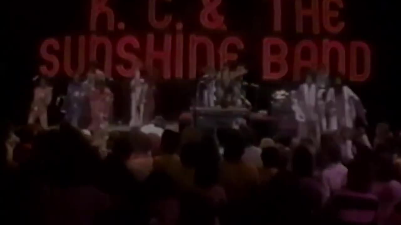 KC and The Sunshine Band - That's The Way (I Like It) 1977 (Remastered)