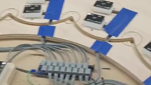 This is how they get you at these gambling tables 🤔.