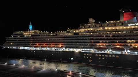 LIVE: Arrival cruise ship 🚢 Queen Victoria in Ponta Delgada, Sao Miguel Azores Portugal - 28.10.25