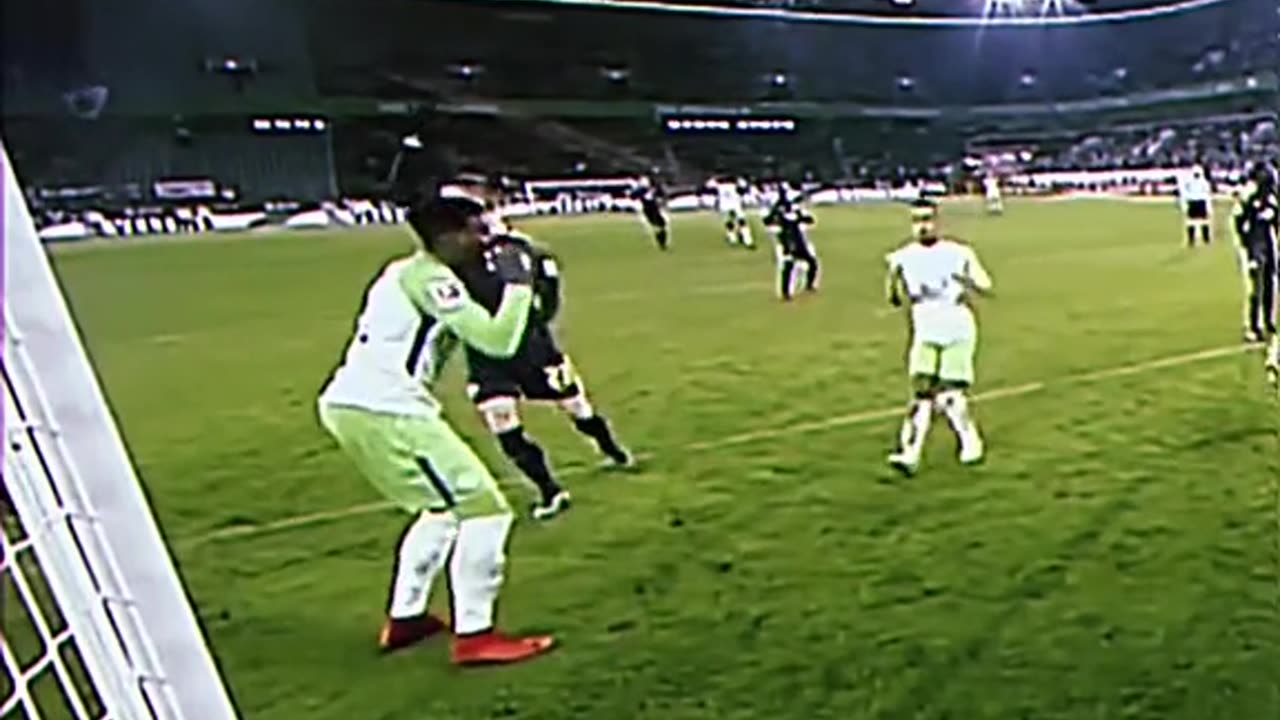 Please tag your friend _ ib_ @07chjllmeo #football #soccer #chjllball_team