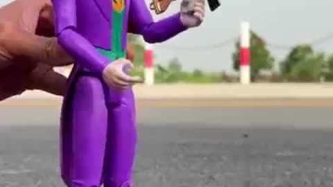Captain-America-Joker-Fusion-Fun-Toys-Marvel-Toys_360p