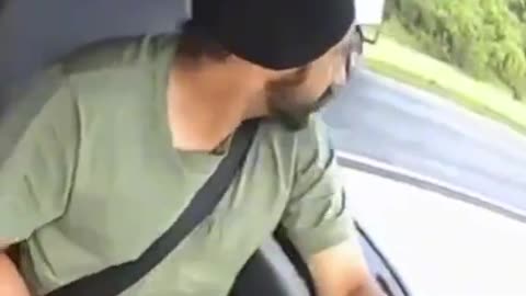 Truck driver makes illegal turn in Florida, kills three people