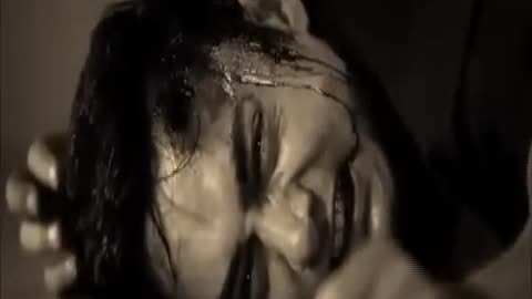 HAPİSDE YATARIM SENİN İÇİN