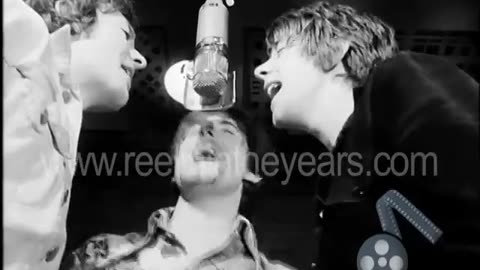 The Hollies- On A Carousel in Abbey Road 1967 (Reelin' In The Years Archives)