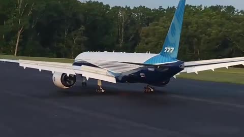 The world’s largest RC plane, Boeing 777X