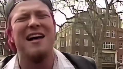 Stone Temple Pilots performing "Plush" in Soho Square London, 1993.