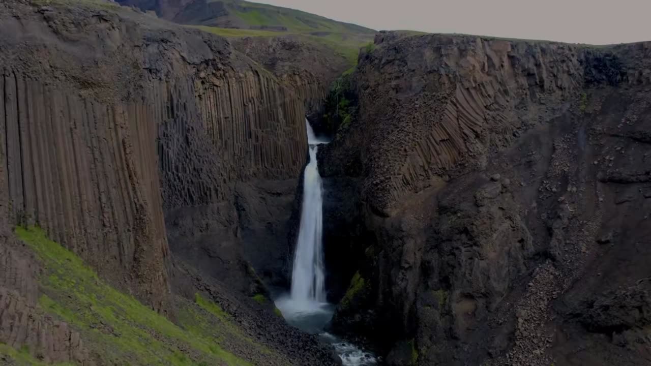 Nocturnal Workspace House Lofi