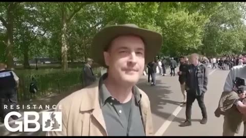 UNSANCTIONED WHITES IN GREAT BRITAIN, AKA WHITES WITHOUT ROYAL STANDING & TITLE, MUST BE DESTROYED