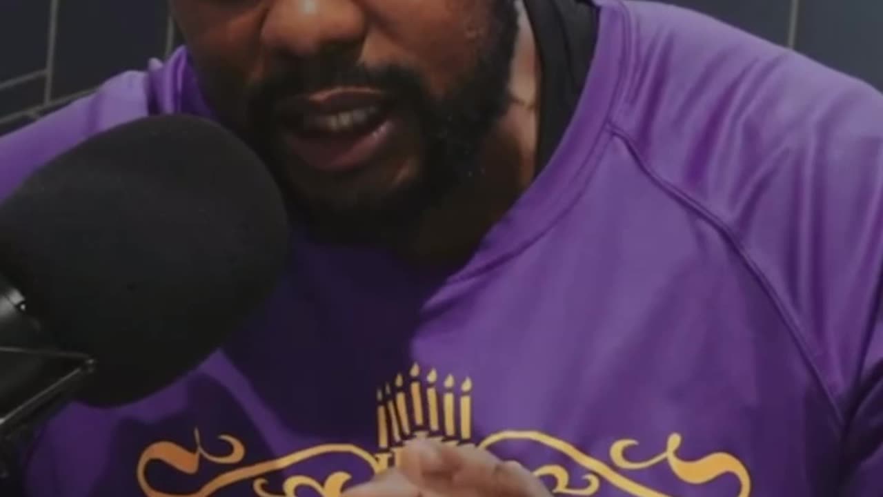 Captain Hananiah and Captain Tazayawan blaze the airways of Ugandan radio