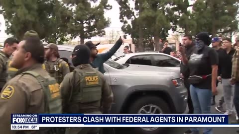 Explosions, Rubber Bullets Fly in Anti-ICE Protest in Paramount