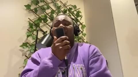Viral: Easy on me - Adele (Cover by Lloyiso)