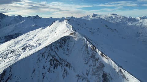 1 Hour Winter Mountain Ambiance ❄️ Slow Ambient Downtempo Electronic Music for Relaxing & Focus