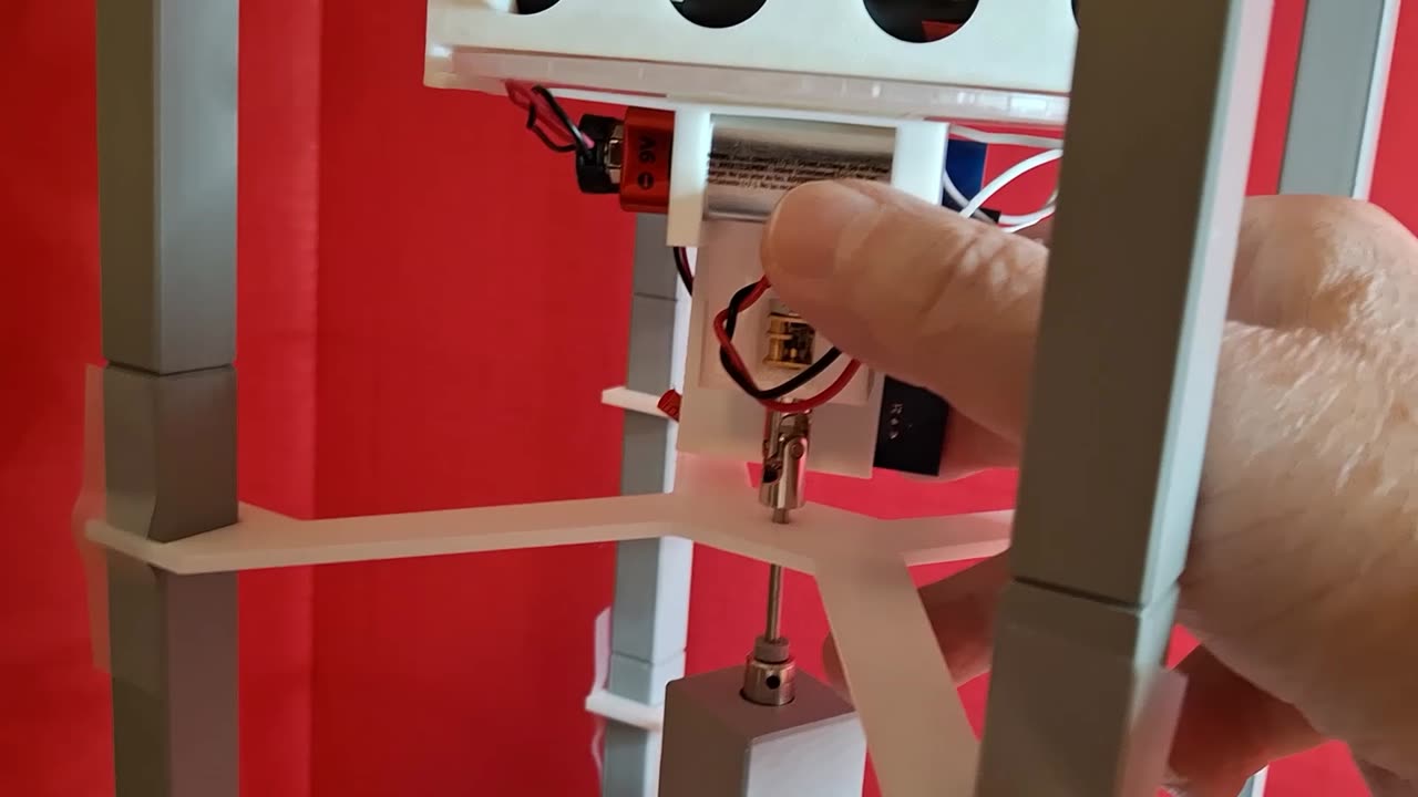 Upside Down Version of Compass Magnet Motor is Fast and Smooth.mp4