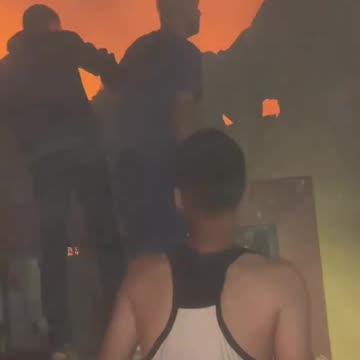 Martyrs and injuries in an Israeli bombing targeting the Union building in the Nuseirat refugee camp