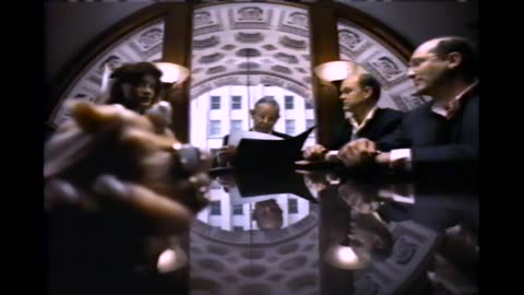 April 22, 2000 - Discover Card Pays Real Cash
