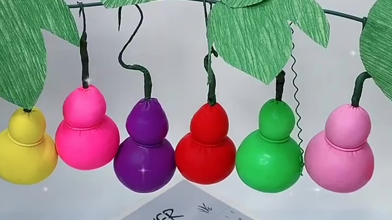 DIY Paper Jewelry: Simple yet Elegant Designs