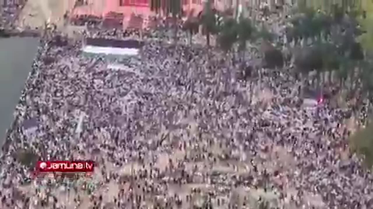 massive demonstration in Bangladesh in support of Gaza.