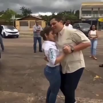 FORRÓ DA MAGNITSKY VÊM MAGNITSKY 😜