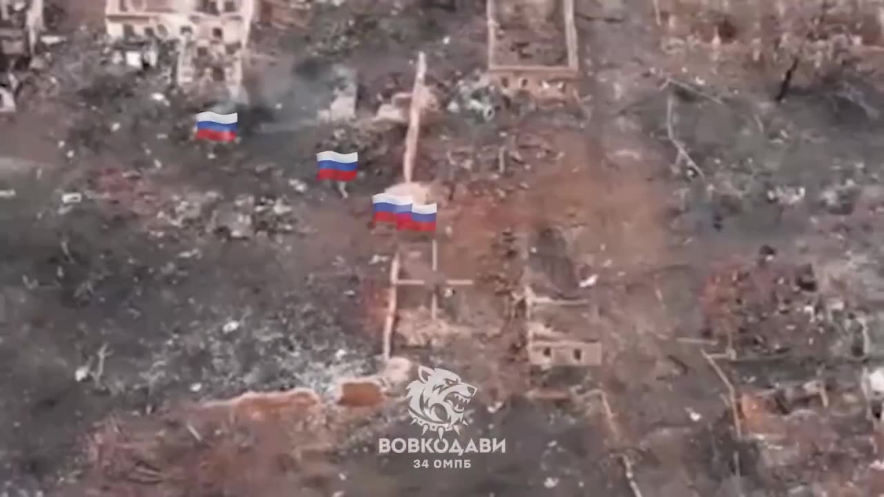 Russian Soldiers Continue Trying Brute Force Machine Gun Nest Like It’s 1915