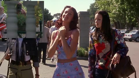 Scary Movie vs Scream
