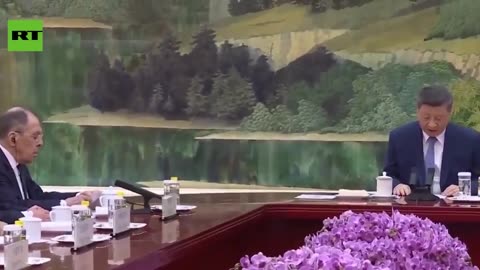 Chinese President Xi Jinping meets Russian Foreign Minister Sergey Lavrov!