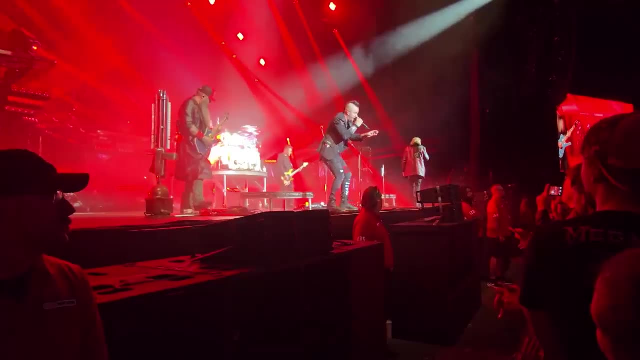 Three Days Grace - Mayday (PhillyMMRBQ-Live2025)