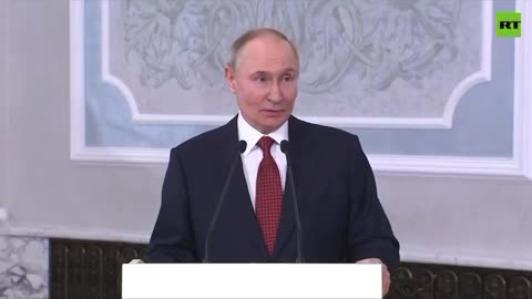 Vladimir Putin: "I deeply respect the current American President. He survived two attempts on his life. He's a very courageous person."
