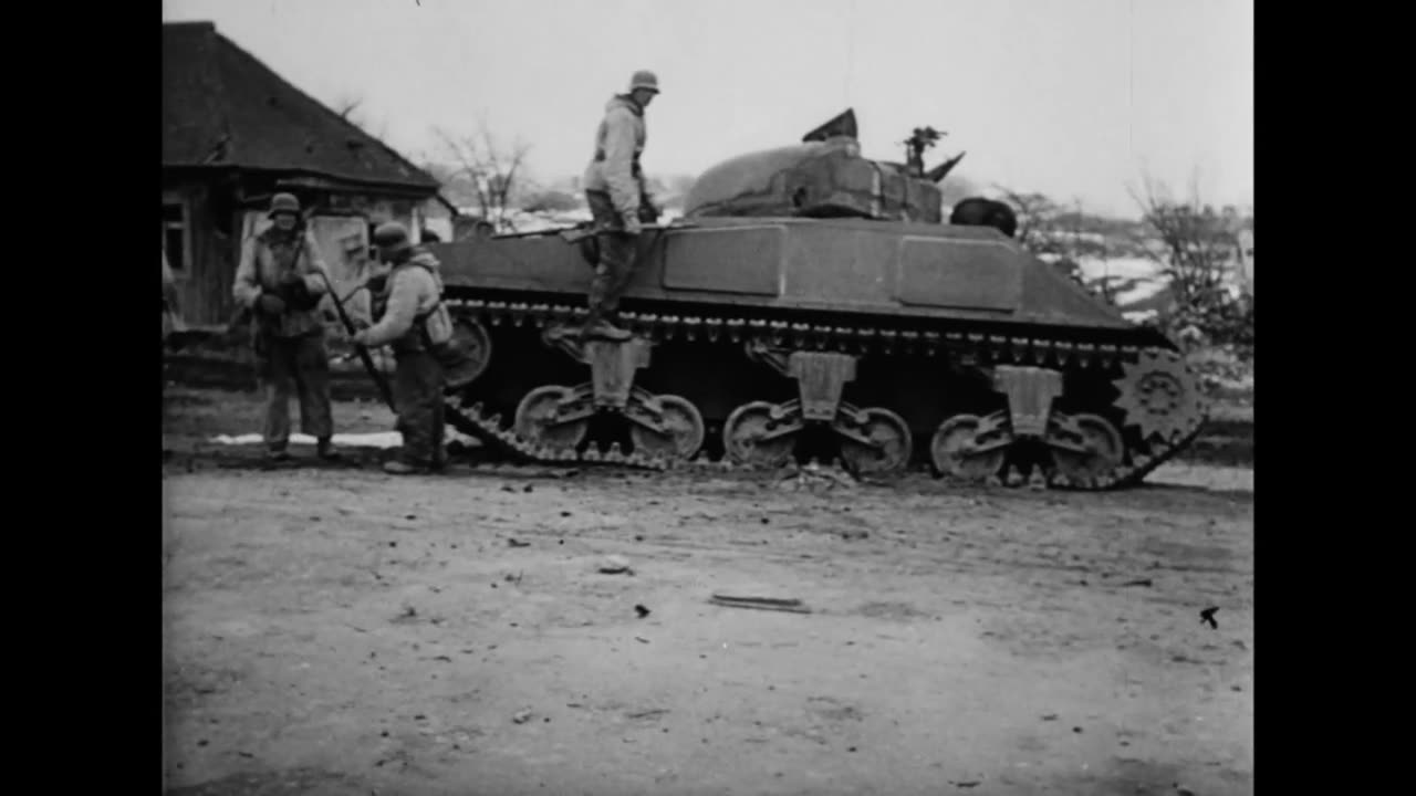 m4a2_sherman_tanks_in_soviet_service_knocked_out