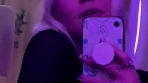 IT FEELS LIKE RAZORS - VOL. 228: "I HAVE HERPES"