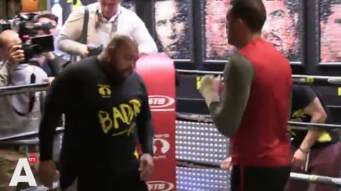 Badr hari wilde Wesley’s Snijder afpersen🤣