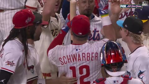 Kyle Schwarber, el MVP del ASG gracias a tres swings