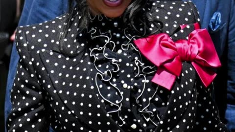 Cardi B Throws Pen at Reporter Over Offset & Stefon Diggs Paternity Question