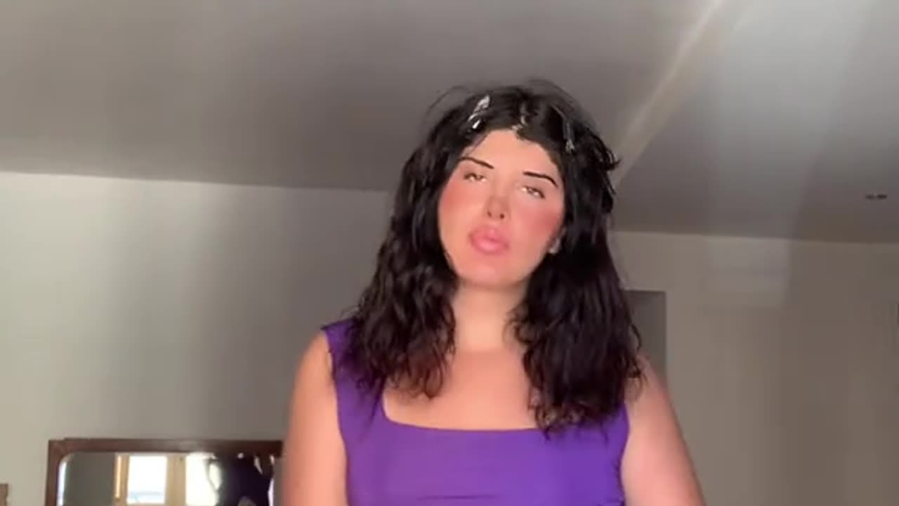 A light to you a italian tgirl