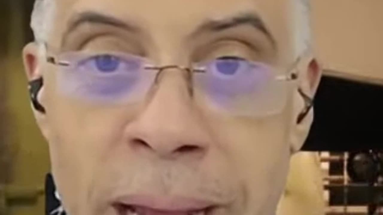 Bernie and AOC Are the Best the Dems Got! 🔥