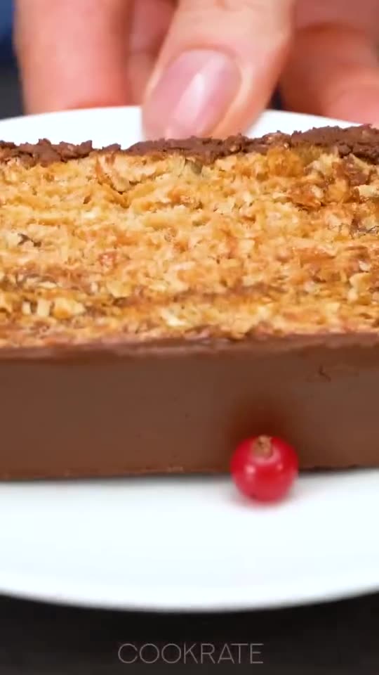 The famous KitKat dessert that drives the whole world crazy! No oven, no gelatin!
