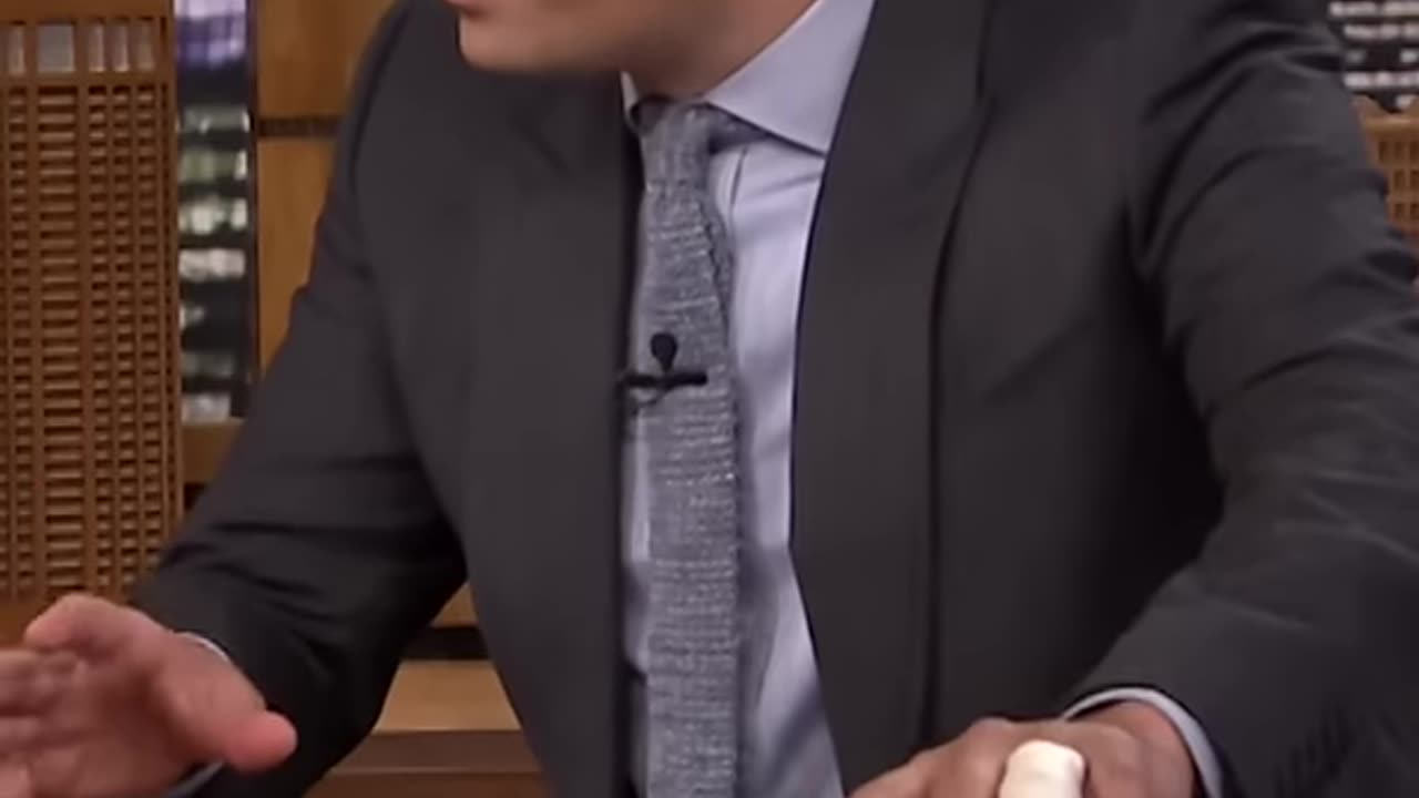 HenryCavill tells Jimmy about his workout routine