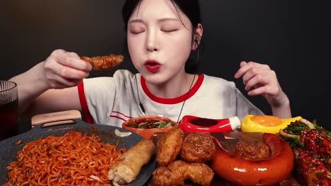 ASMR MUKBANG Buldak Noodles with Crispy Beef Intestines, Honey Chicken & Kielbasa Sausage