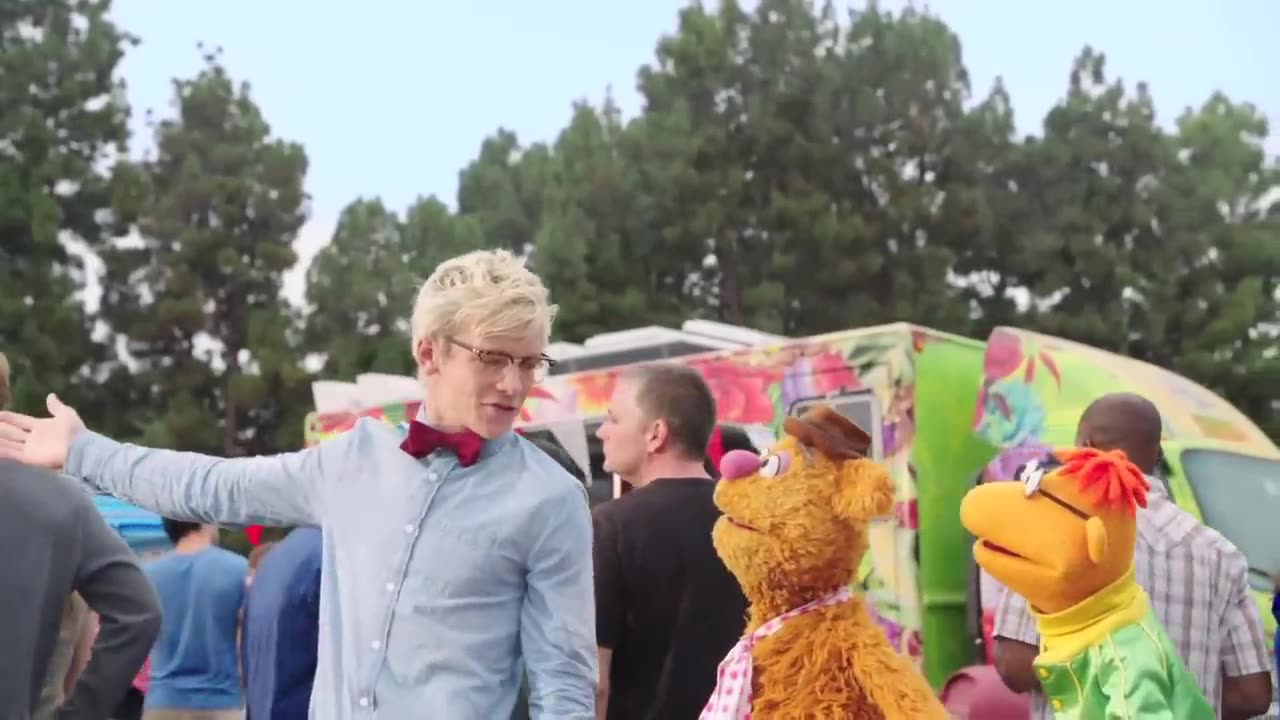 Food Fight! (Extended Version) | with The Swedish Chef | Muppisode | The Muppets