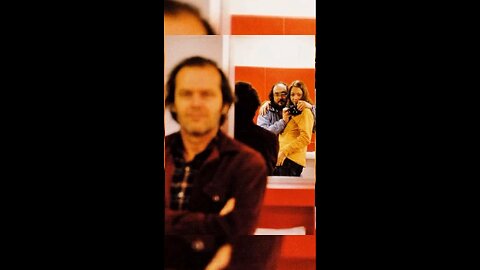 Stanley Kubrick’s 1980 Mirror Selfie That Fooled Jack Nicholson 😳