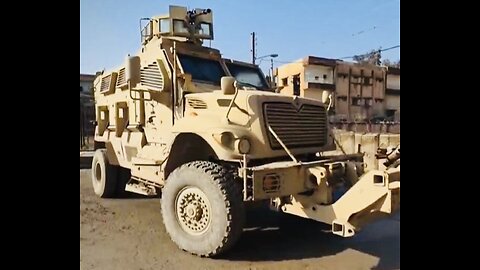 🇸🇾 🔥 Syria on Fire: The American Armored Vehicles M1124 MaxxPro and BearCat, as well as the T-62