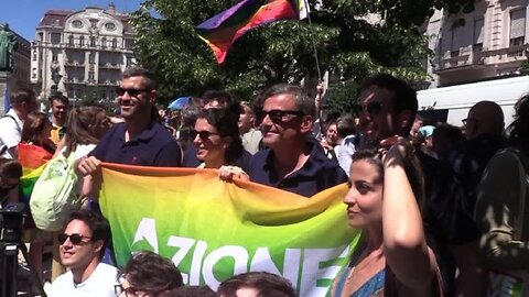 NOTIZIE DAL MONDO Budapest Pride 2025,la delegazione dei parlamentari da tutta Europa per la sodomia LGBTQ con Schlein,Calenda e Benzoni del parlamento italiano a favore della sodomia LGBTQ in Italia e in Europa
